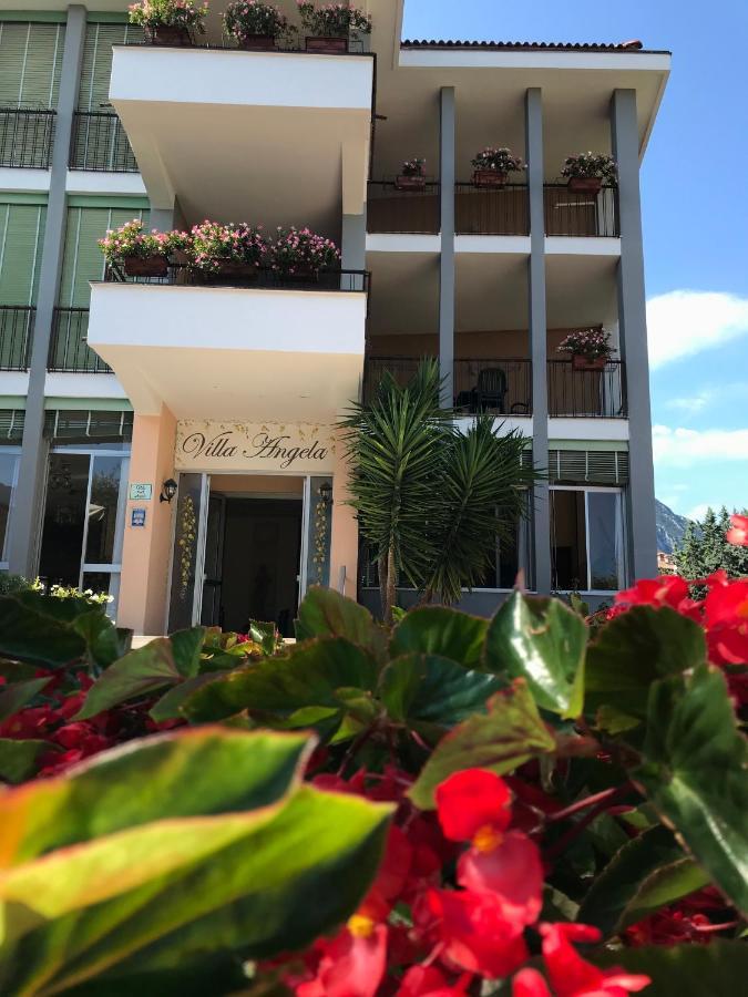 Albergo Villa Angela Toscolano Maderno Kültér fotó