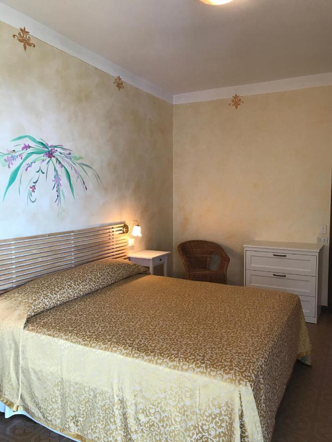Albergo Villa Angela Toscolano Maderno Kültér fotó