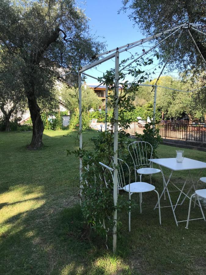 Albergo Villa Angela Toscolano Maderno Kültér fotó