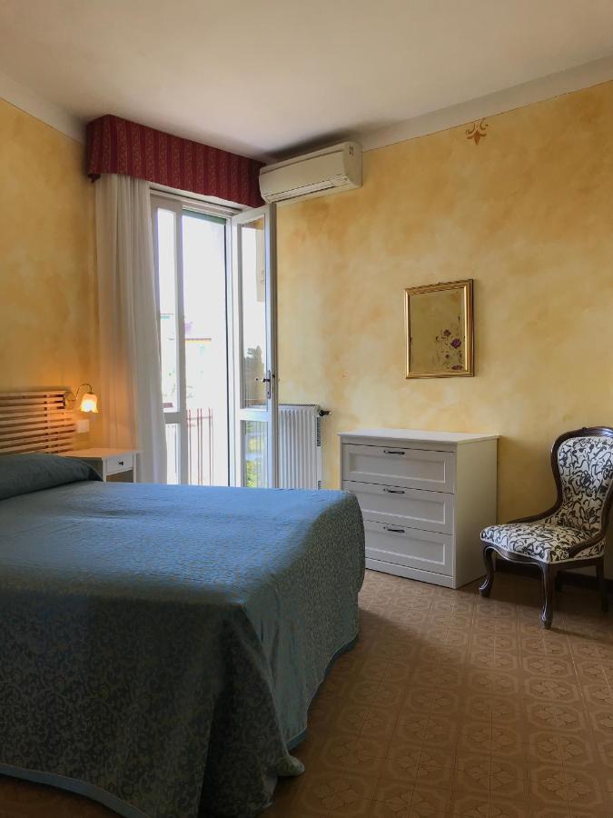 Albergo Villa Angela Toscolano Maderno Kültér fotó