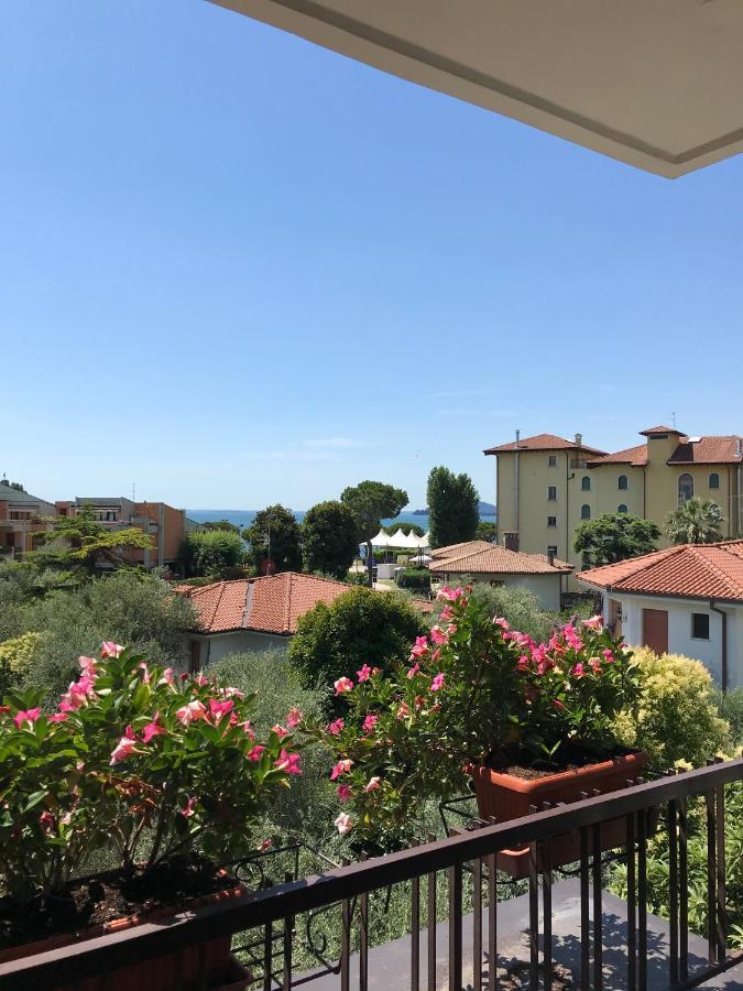 Albergo Villa Angela Toscolano Maderno Kültér fotó