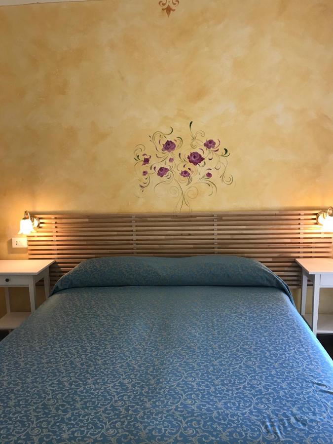 Albergo Villa Angela Toscolano Maderno Kültér fotó