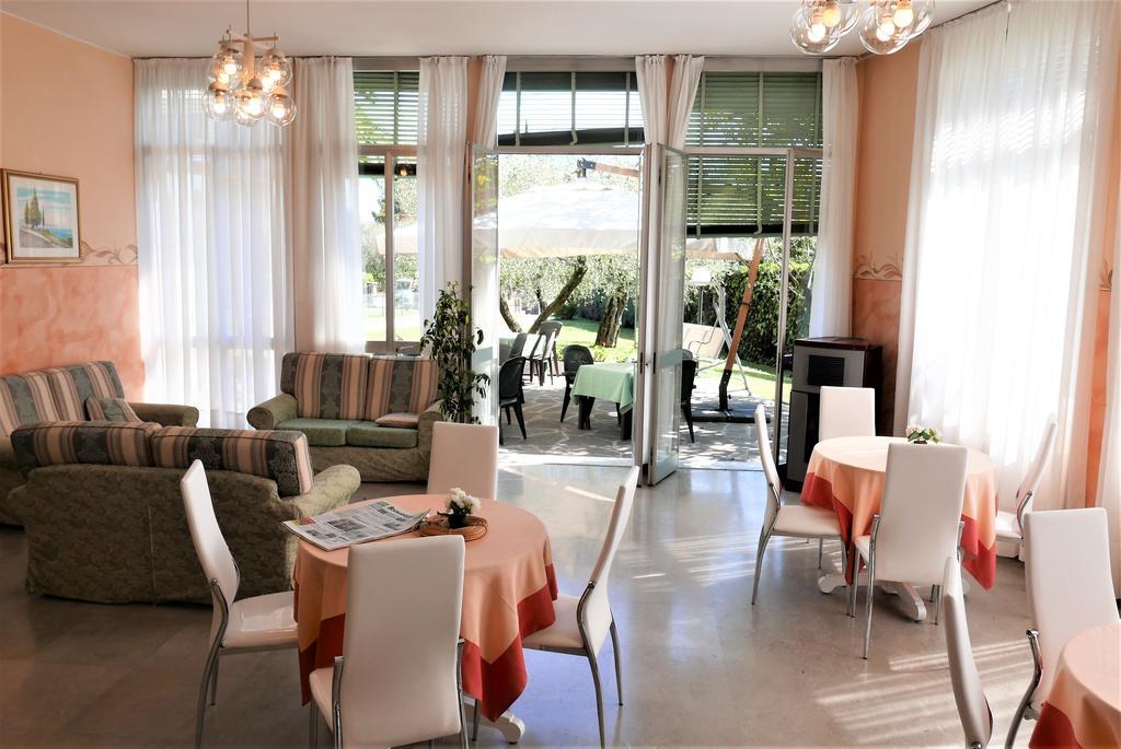 Albergo Villa Angela Toscolano Maderno Kültér fotó